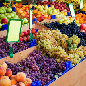 Shop local - your farmers market guide