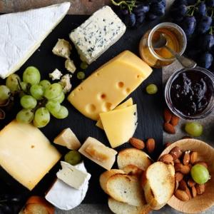 How to create the perfect cheese platter